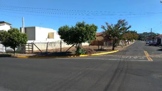 Terreno em / no bairro 