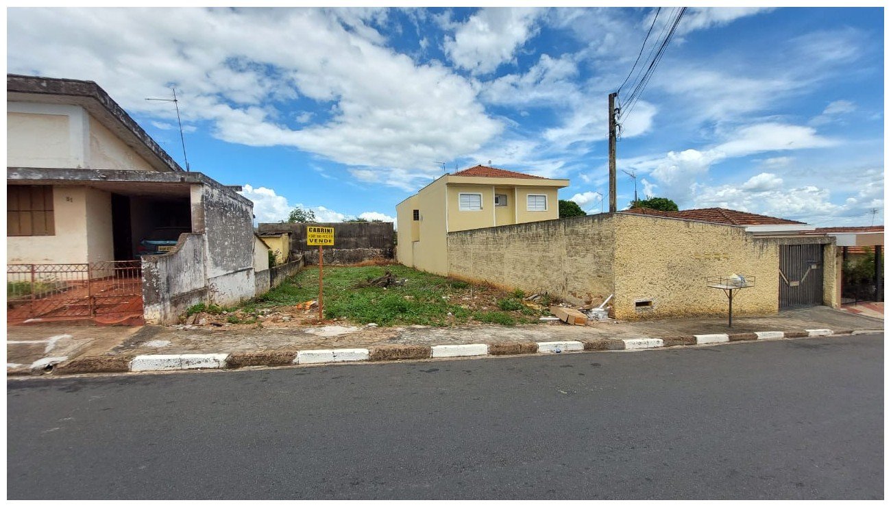 Terreno em / no bairro 