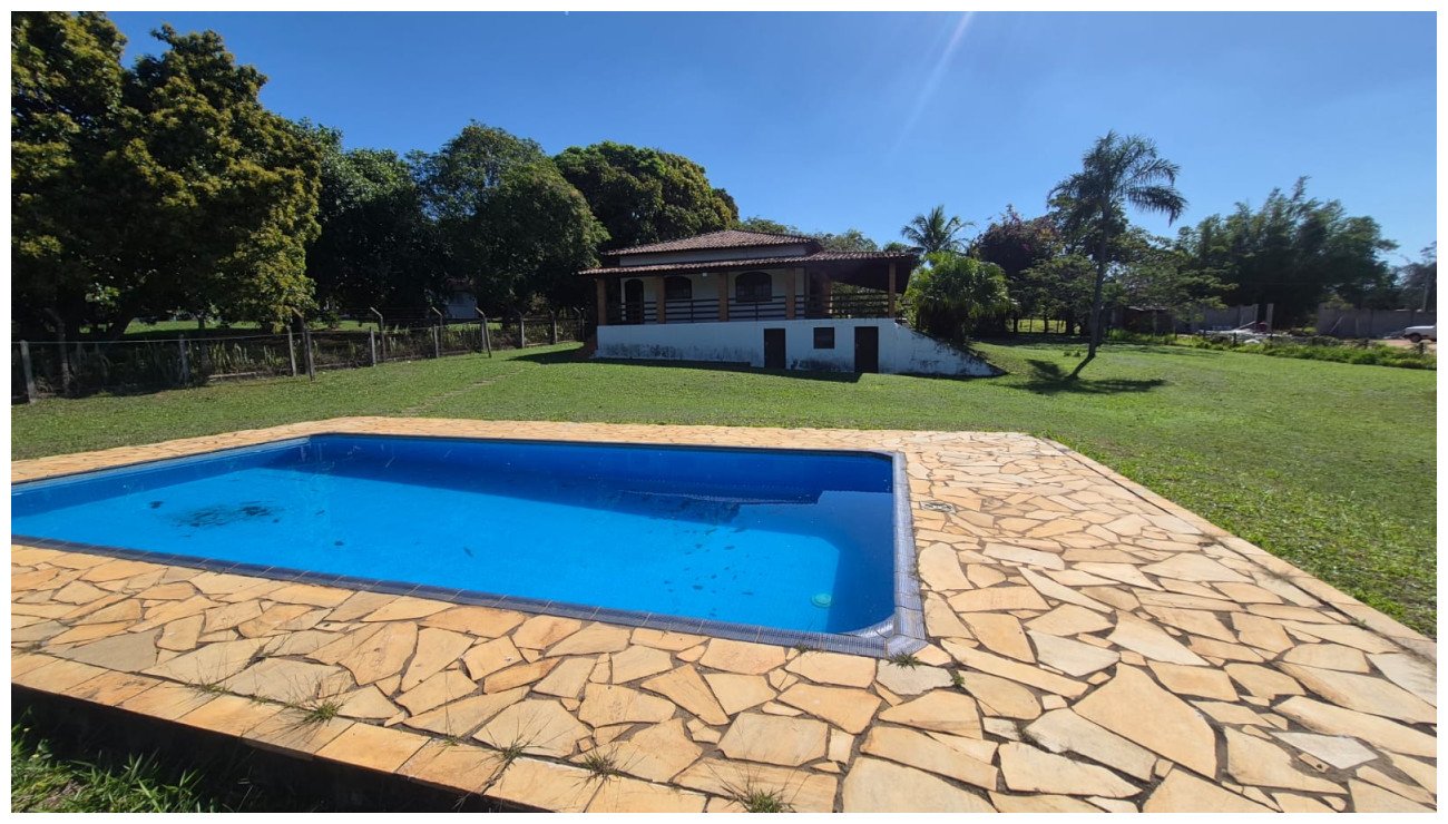 Ch�cara em / no bairro 